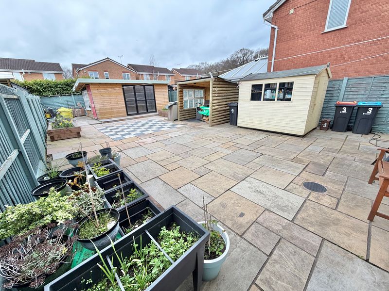 St. Kilda Close Stanney Oaks